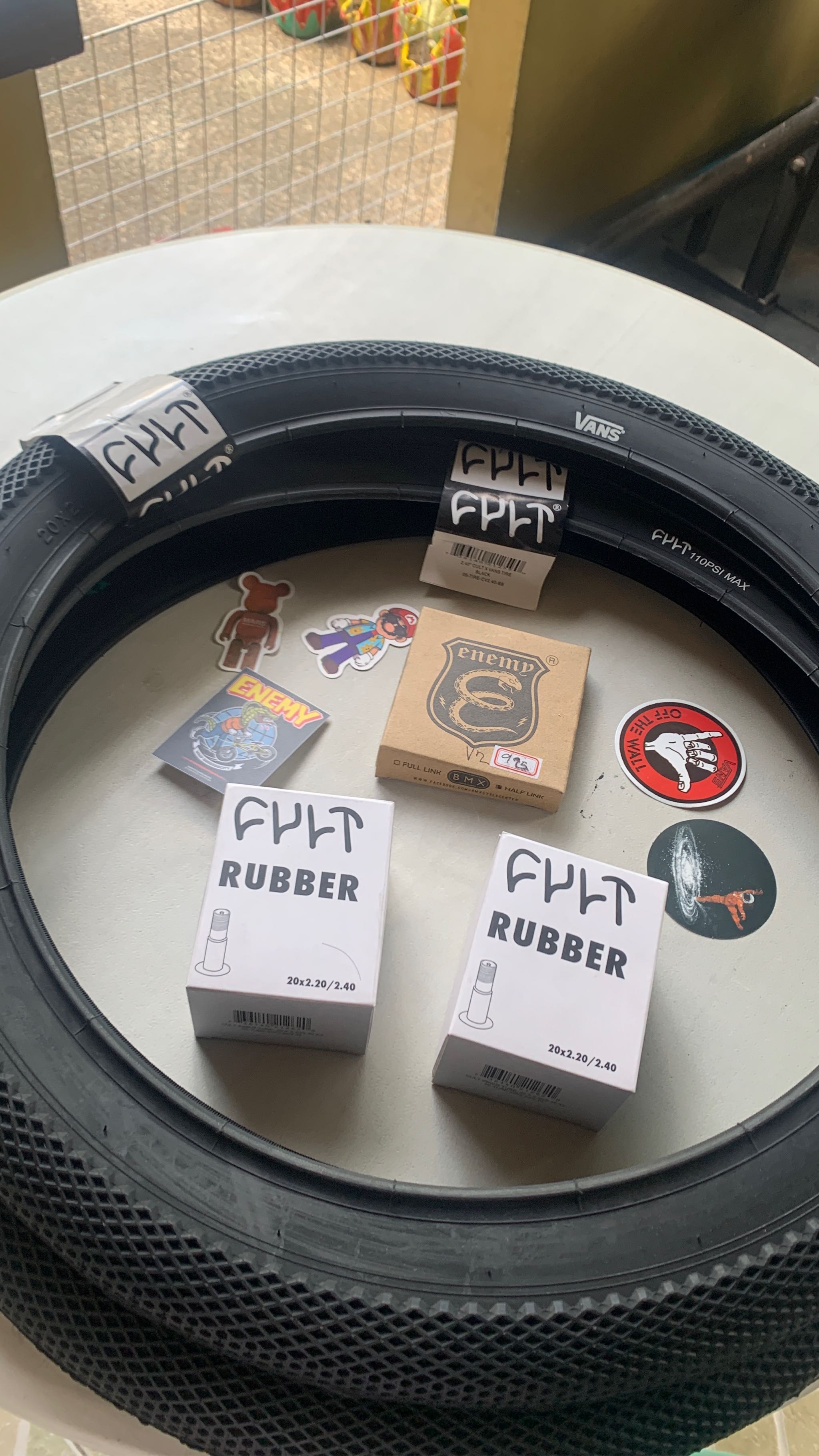 BMX Cycle Center Bicycle Tire Cult Size 20 x 2.40 110 psi