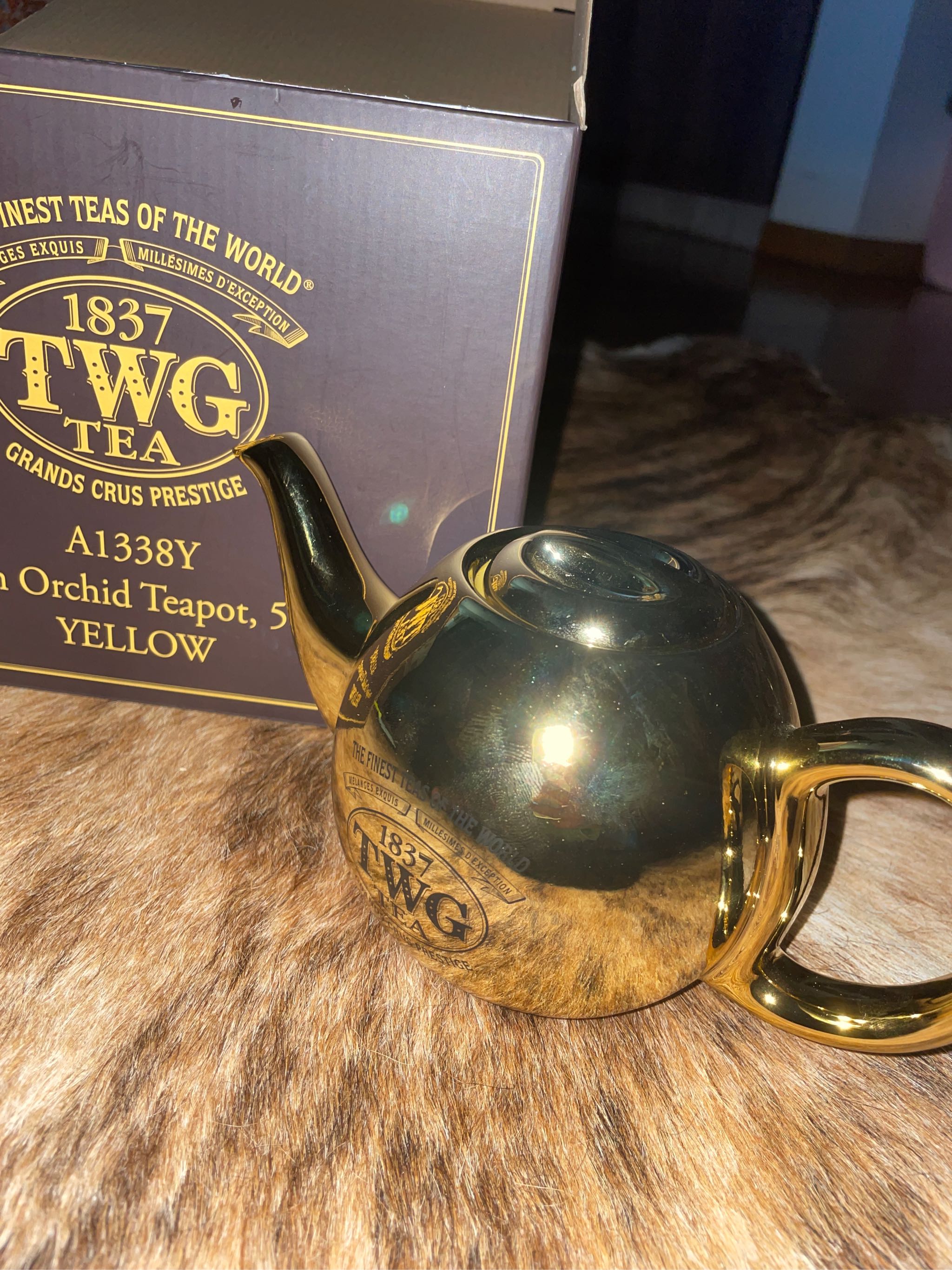 TWG Tea | Design Orchid Teapot in Ceramic in Gold | Lazada Singapore