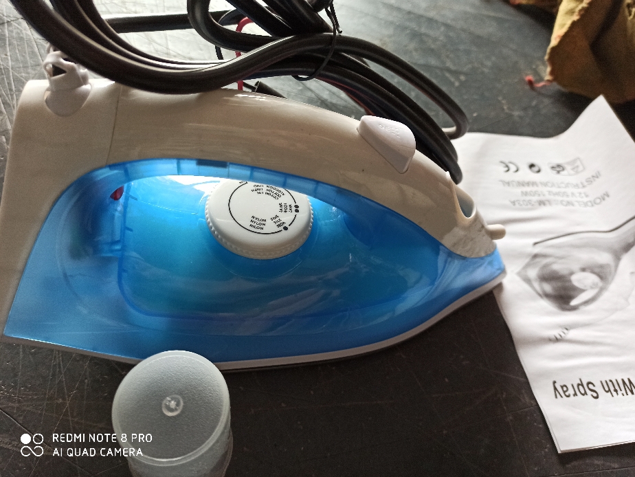  BUY 1 GET LEDLIGHT FREE+ Iron Steam Dry Battery DC Solar High Quality imported
