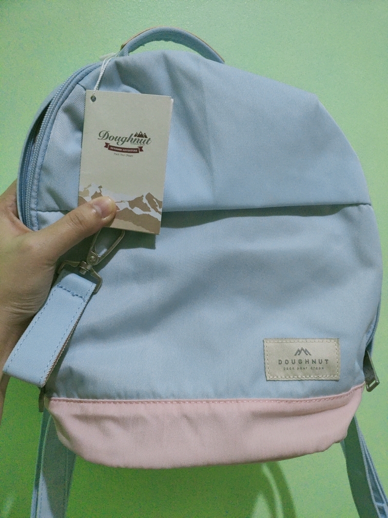 doughnut cora backpack