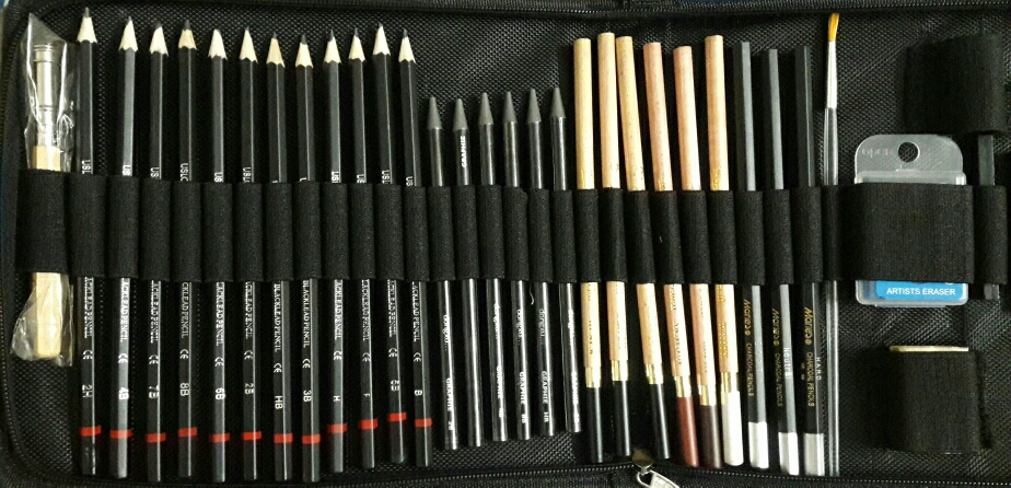 27pcs Professional Sketch and Drawing pencils set kit in fabric pouch –  Karachi Stationers