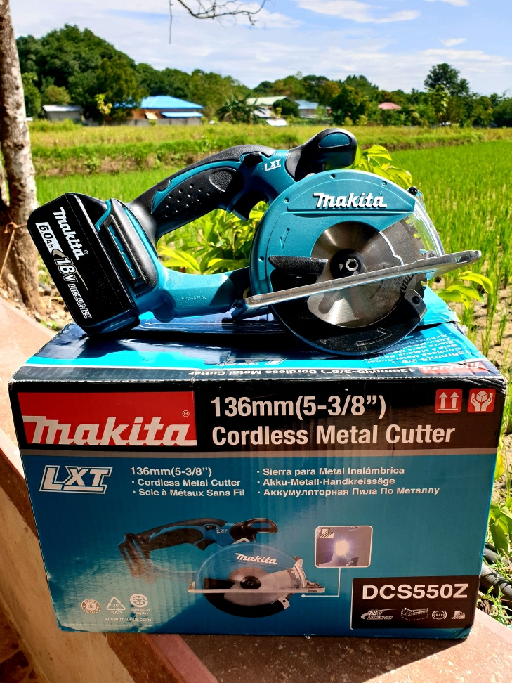 Makita dcs550z discount