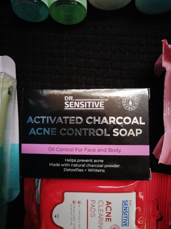 dr sensitive activated charcoal acne control soap