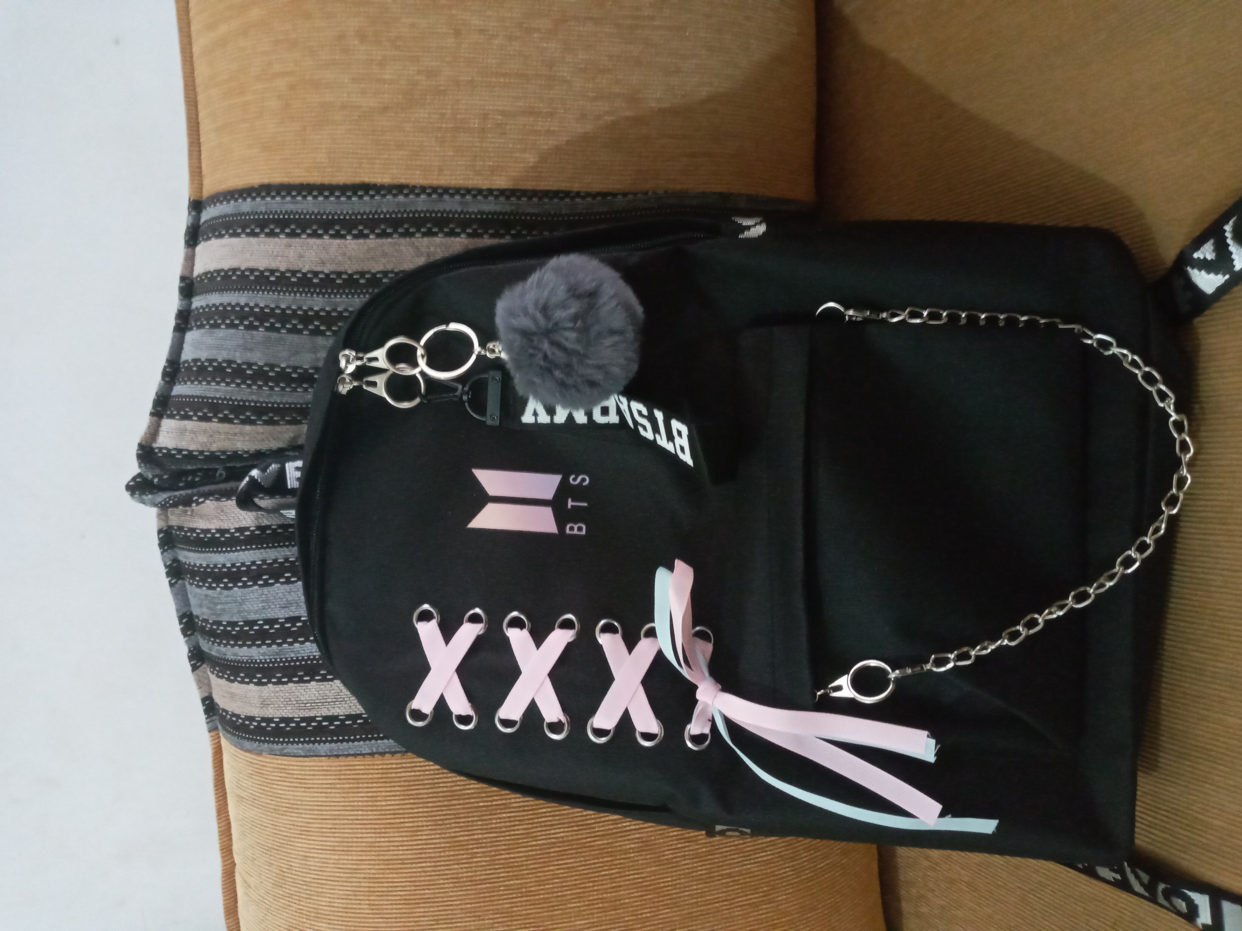 daraz bts bags