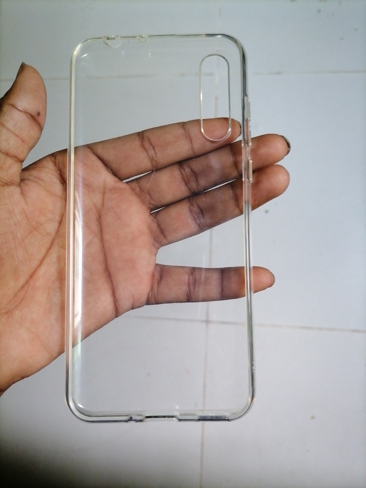 Custodia Trasparente Antiurto Per Huawei Y8p – Silicone TPU Sottile – Antigraffio E Antingiallimento