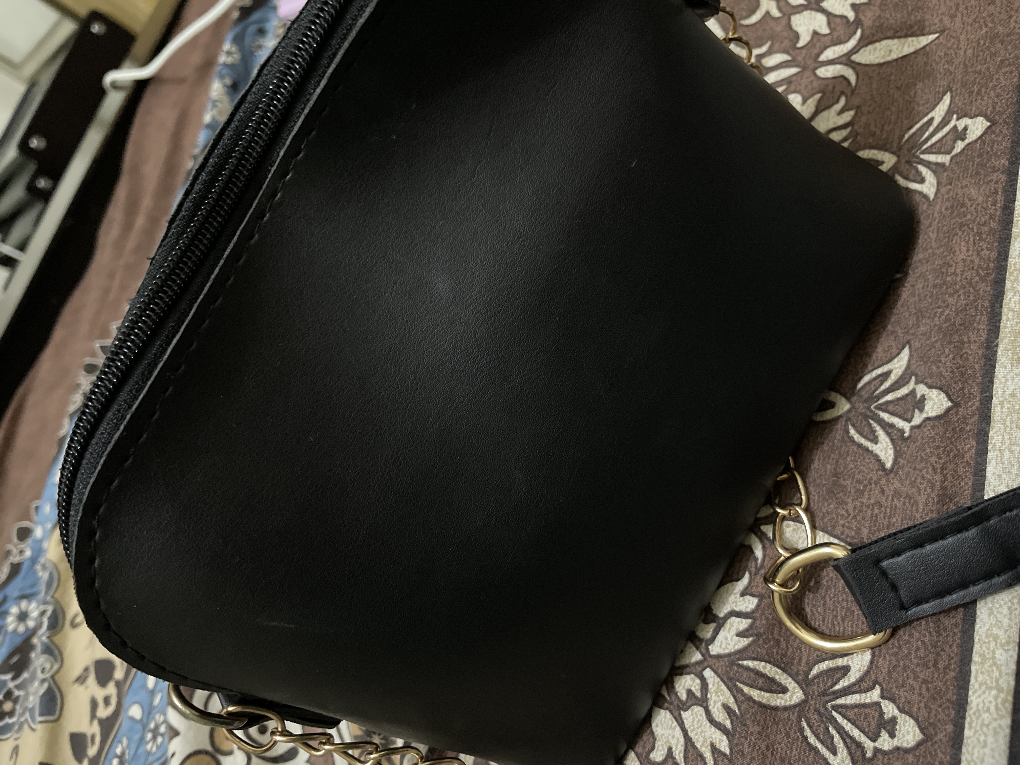 ASTORE New Collection of Bags & Abayas - Ample HandBag - Black Abaya (008)  Shop now at www.astore.pk #handbags #leather #handmade…