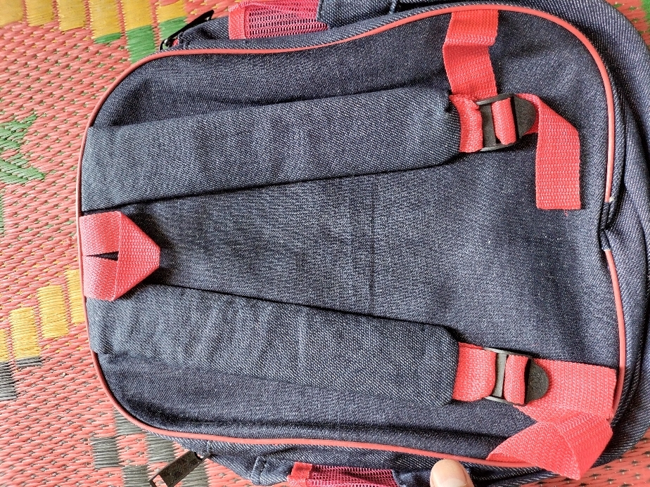 Goji hotsell adventure backpack