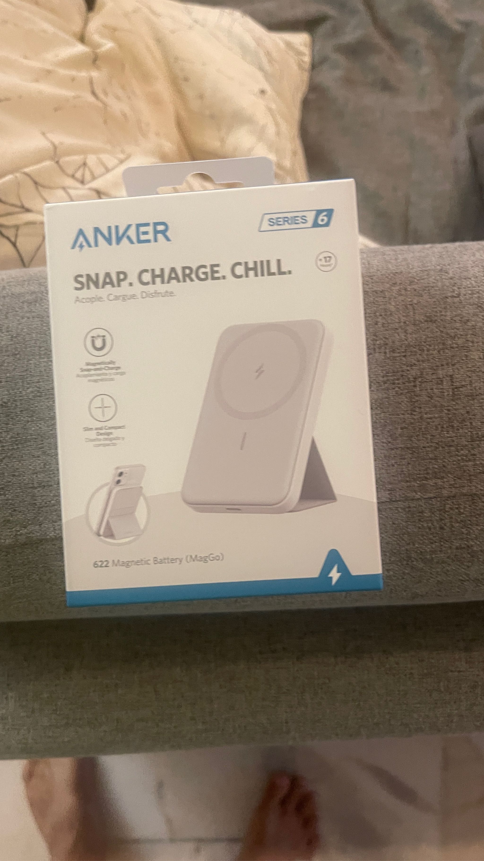 Anker 622 Magnetic Wireless Battery (MagGo) Snap Charge Chill - White