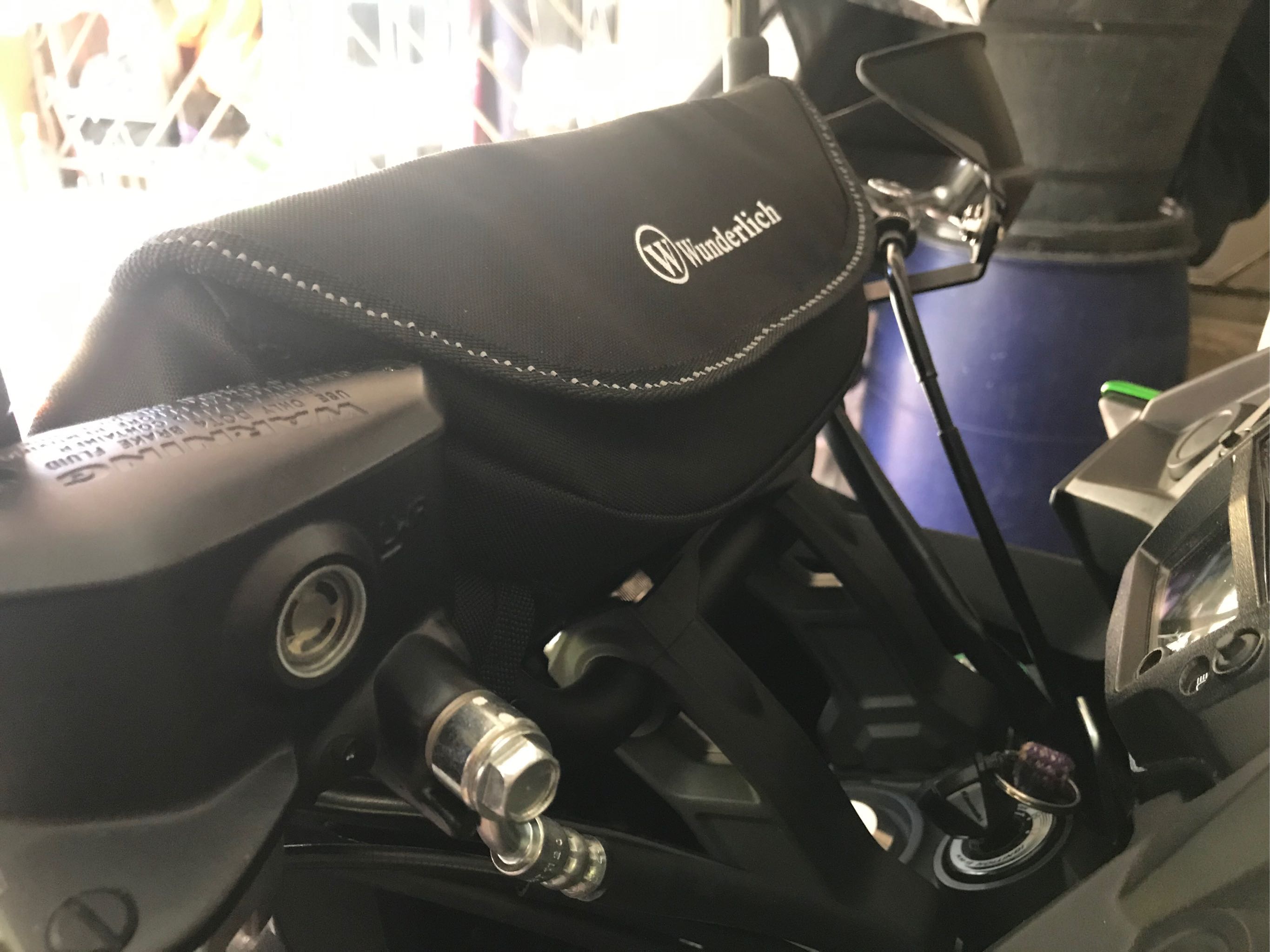 Katigan Motorcycle Handlebar Bag Magnetic Tank Bike Saddle Bag for Big Screen Phone/GPS for R1200GS F800GS ADV F700GS R1250GS for Ducati Triumph 
