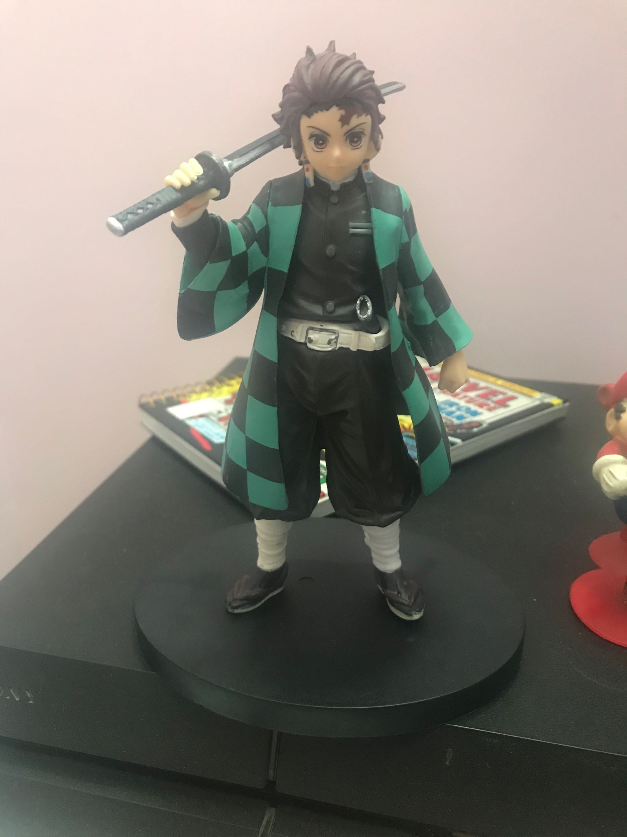 Riachuelo  Boneco Articulado - Demon Slayer - Tanjiro Kamado