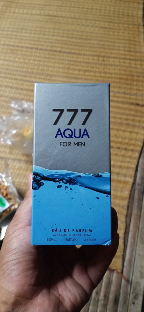 777 aqua best sale for men