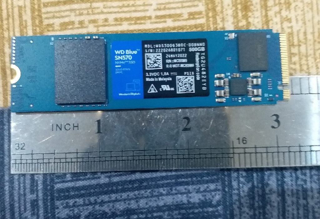 Western Digital - Disque SSD NVMe™ WD Blue SN570 500 Go - SSD