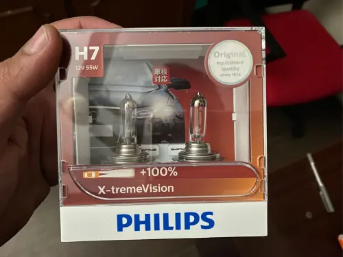 Philips 12972XVS2 H7 Extreme Vision 2-Pack Light Bulb 