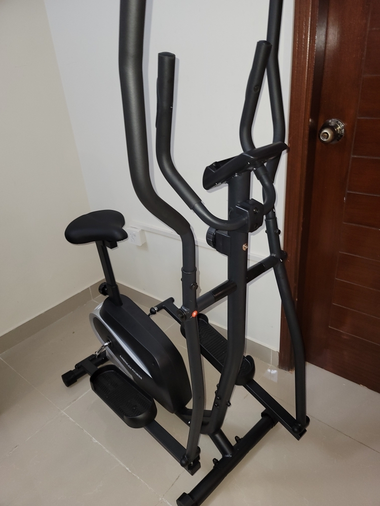 Takasima discount cross trainer