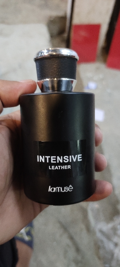 intensive leather perfume