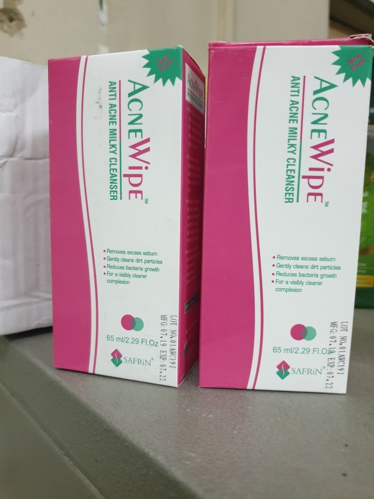 acne wipe cleanser