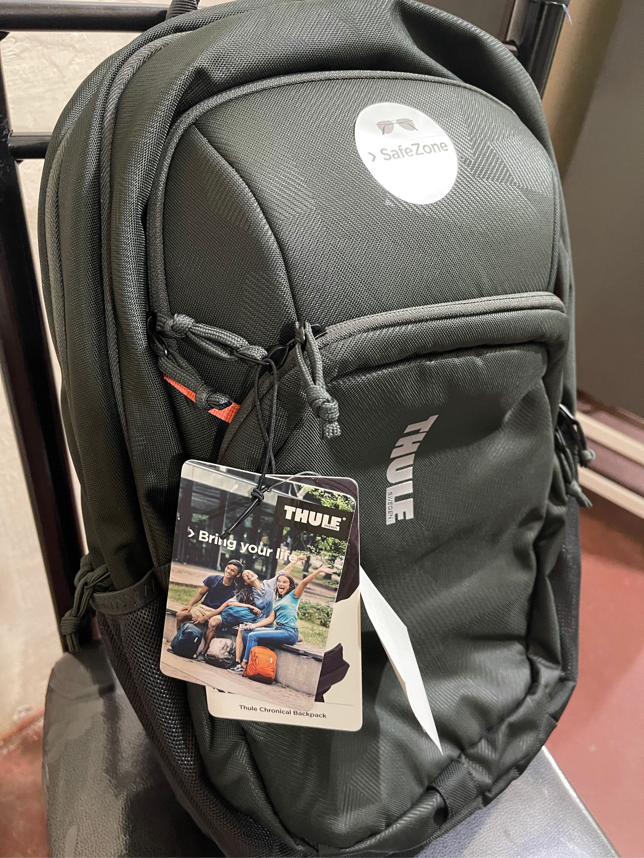 thule chronical backpack