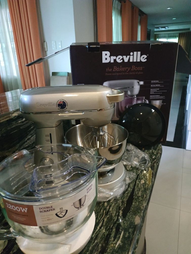 Breville Bakery Boss, Stand Mixer for Baking with Built-in Timer, Heavy  Duty Mixer