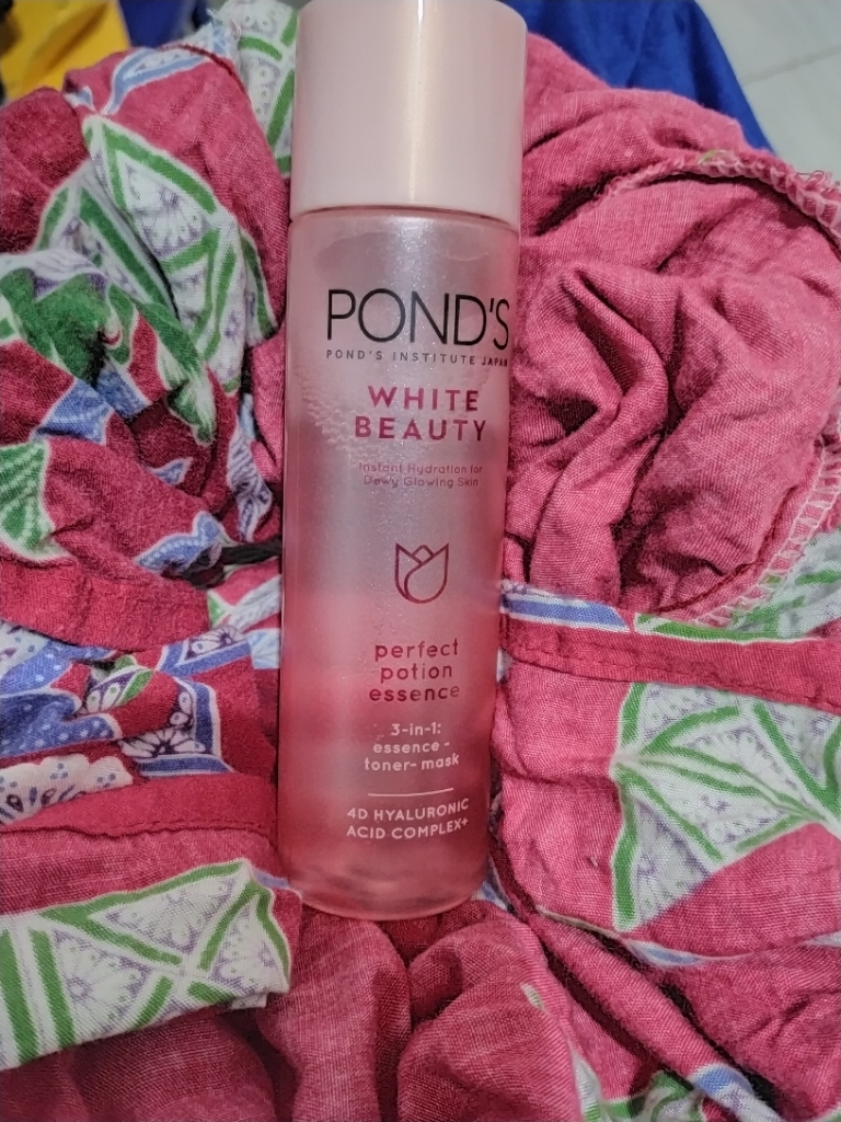 ponds wb essence tnr 3in1