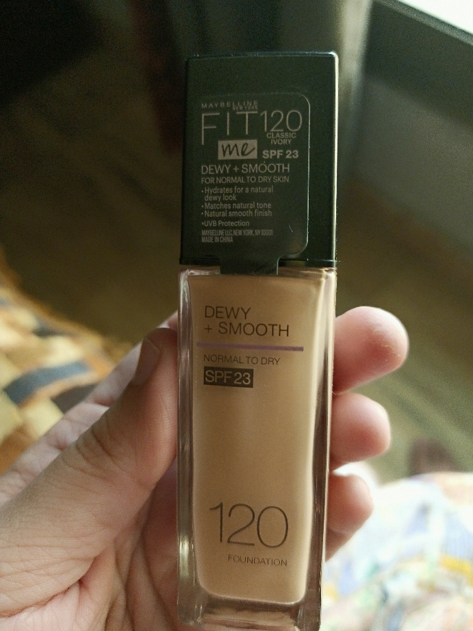 Maybelline Fit Me Dewy + Smooth Foundation 130 Buff Beige Spf23 –