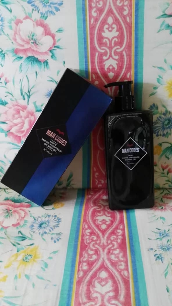 man codes shower gel