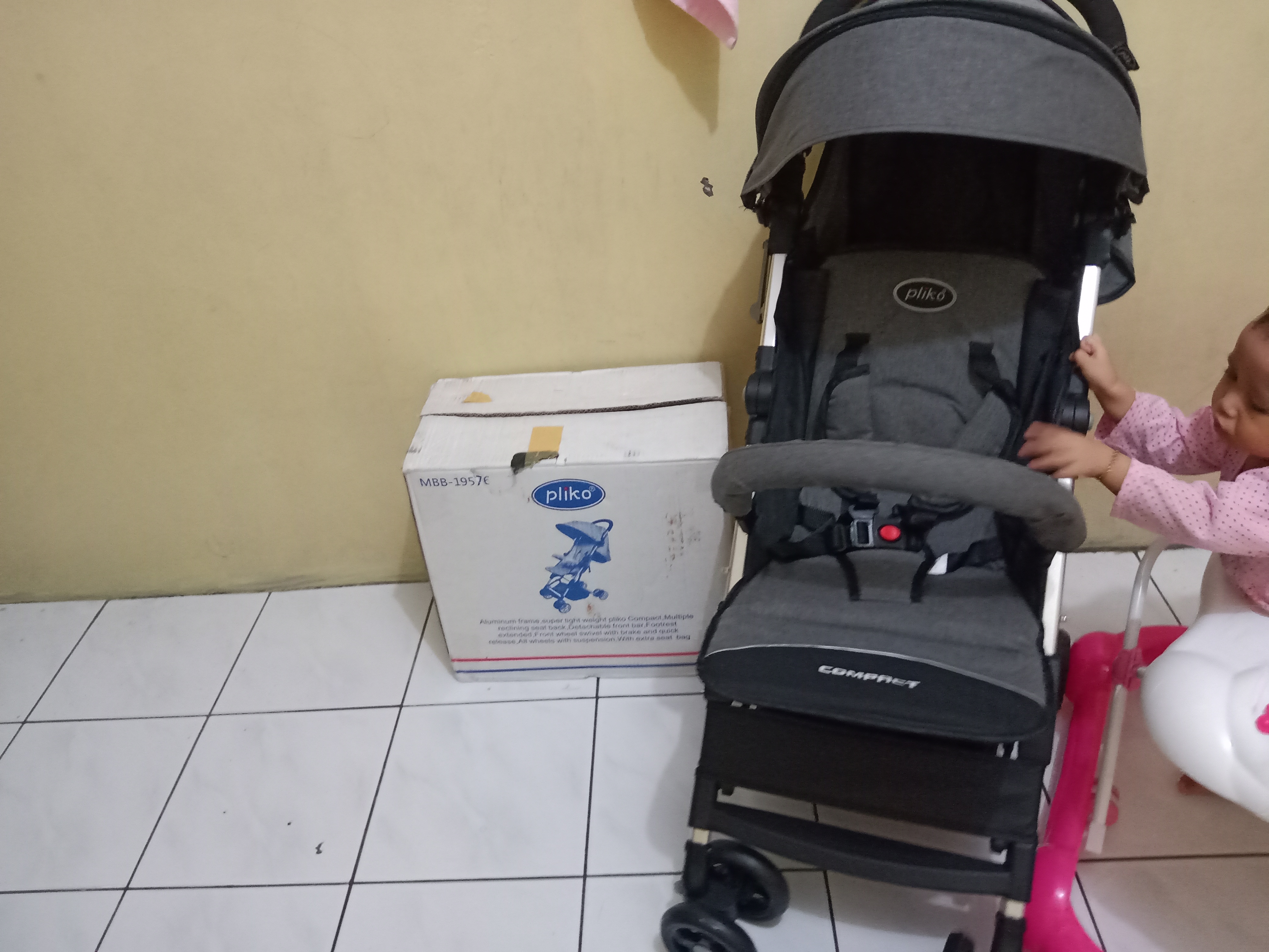 stroller pliko 301 compact