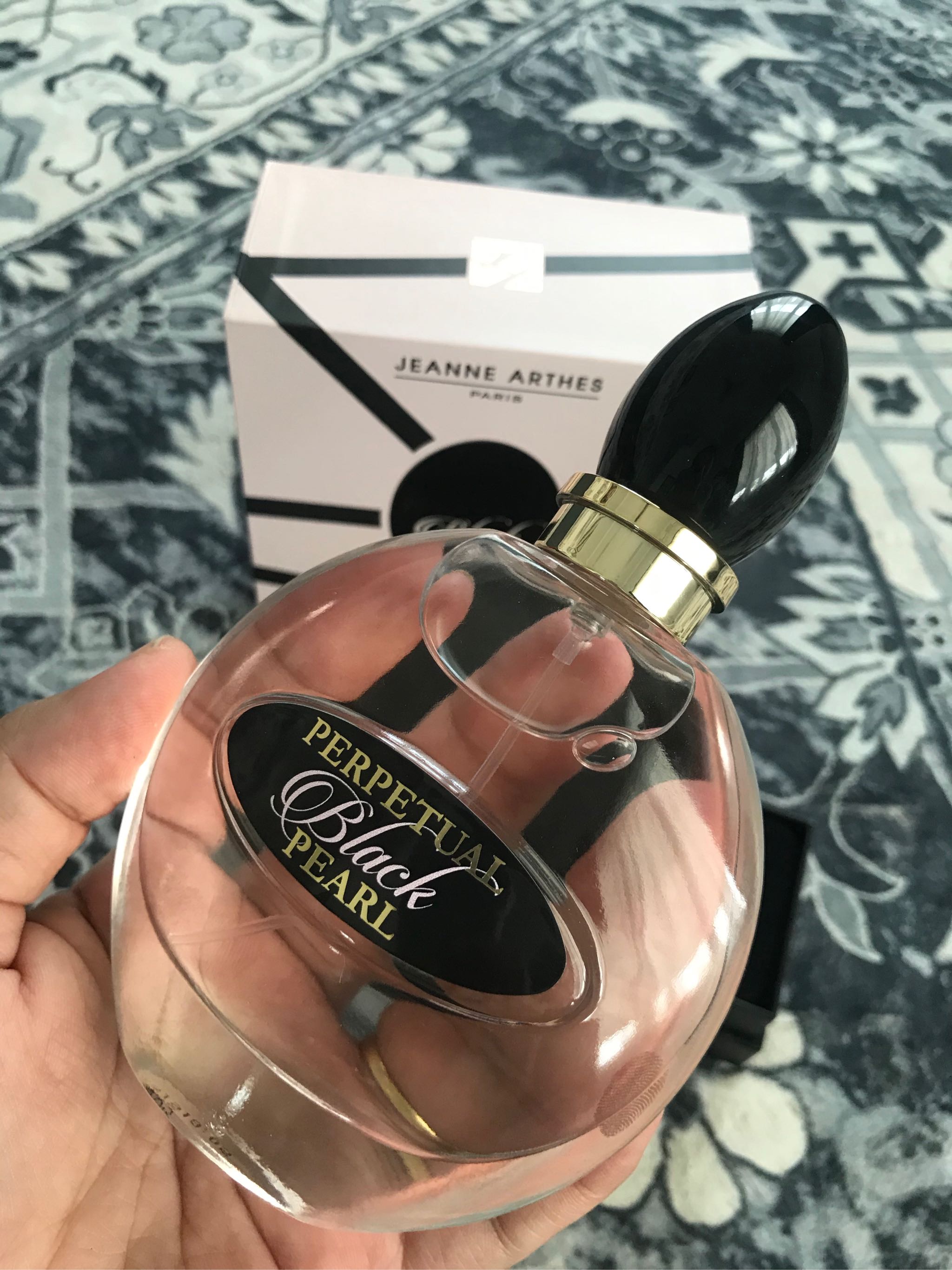 Perpetual black best sale pearl perfume price