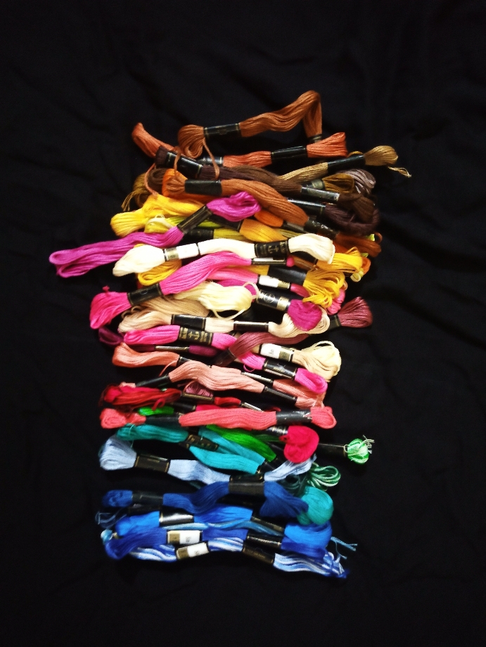  50 Skeins Assorted Embroidery Cross Stitch Threads Floss 6 Strands Cotton