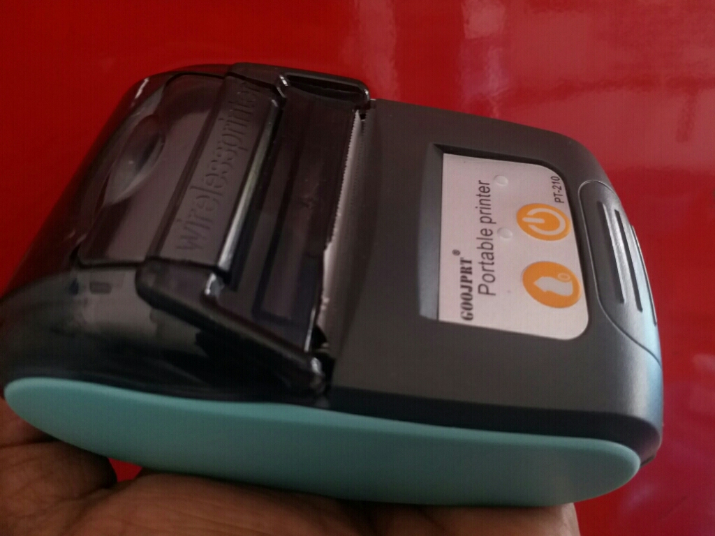 GOOJPRT PT-210 Portable Thermal Printer Handheld 58mm Receipt Printer for  Retail Stores Restaurants Factories Logistics, 10 Paper Rolls