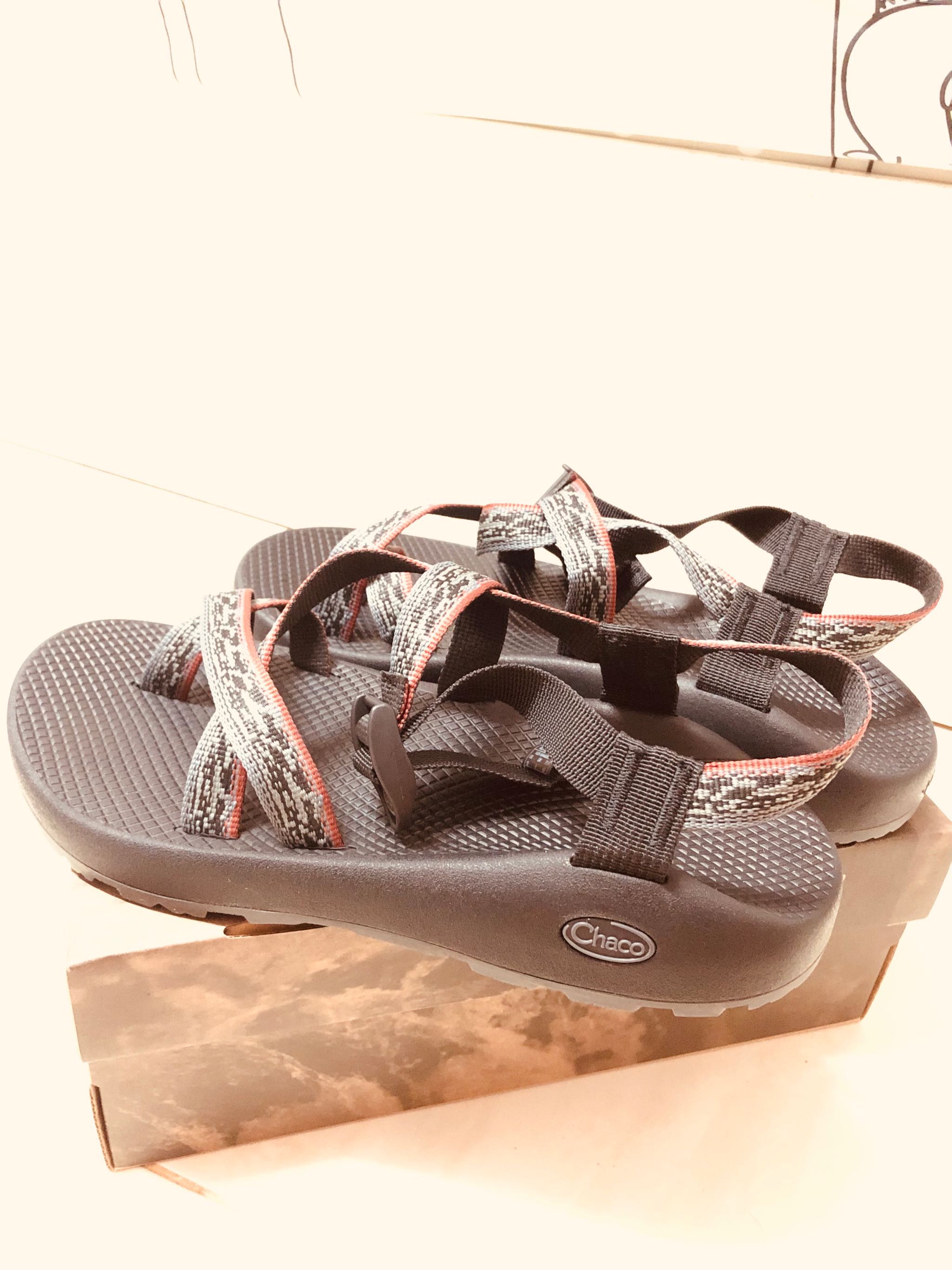 Chacos hot sale creed golden