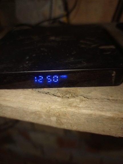 Pvr How Do I Get Netflix On Rogers Rogers URC1056 1056B03 PVR DVR - Main Image