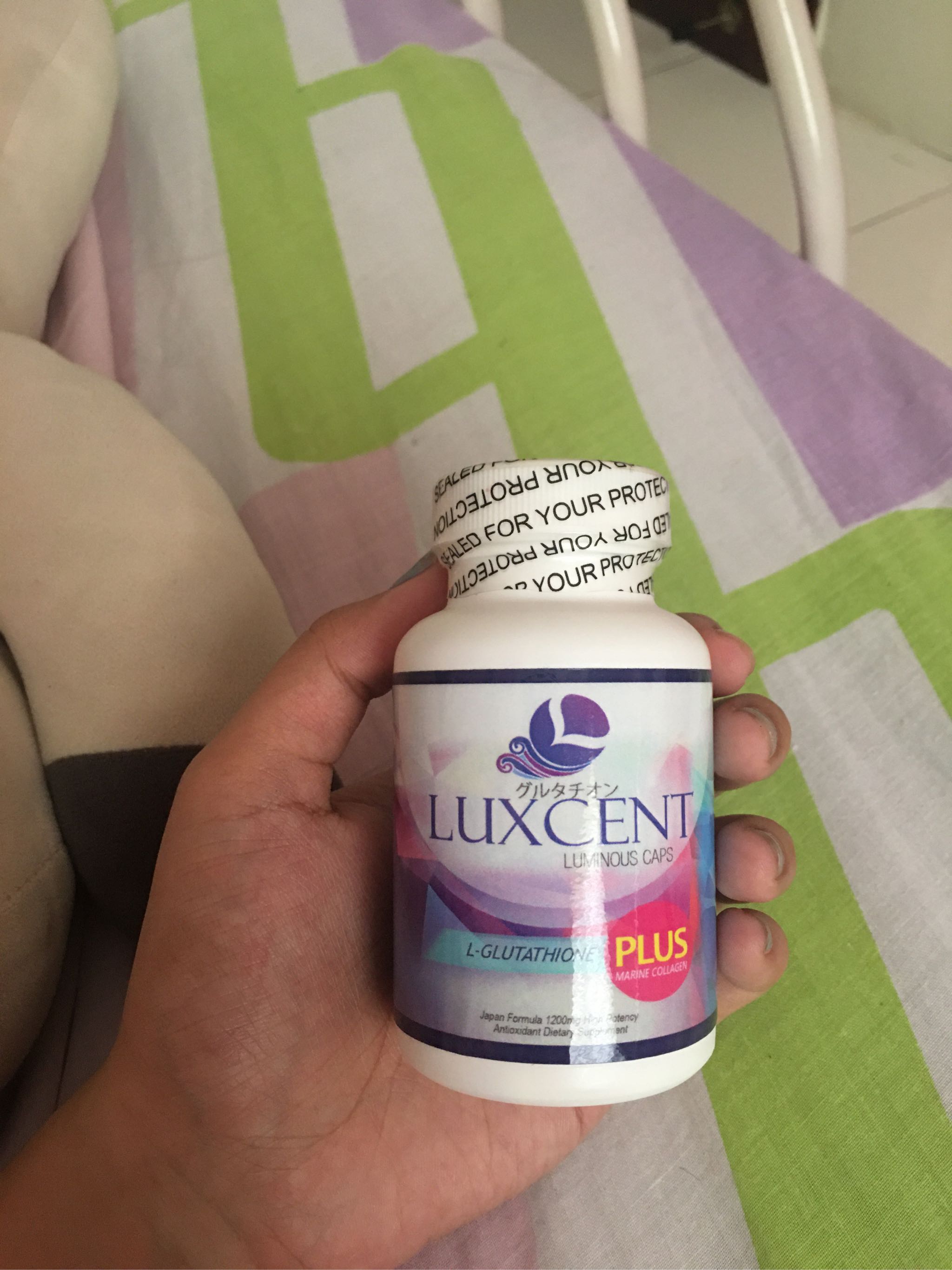 what are the three amino acid constituents of glutathione Structure of reduced glutathione (GSH) . Glutathione (L- g