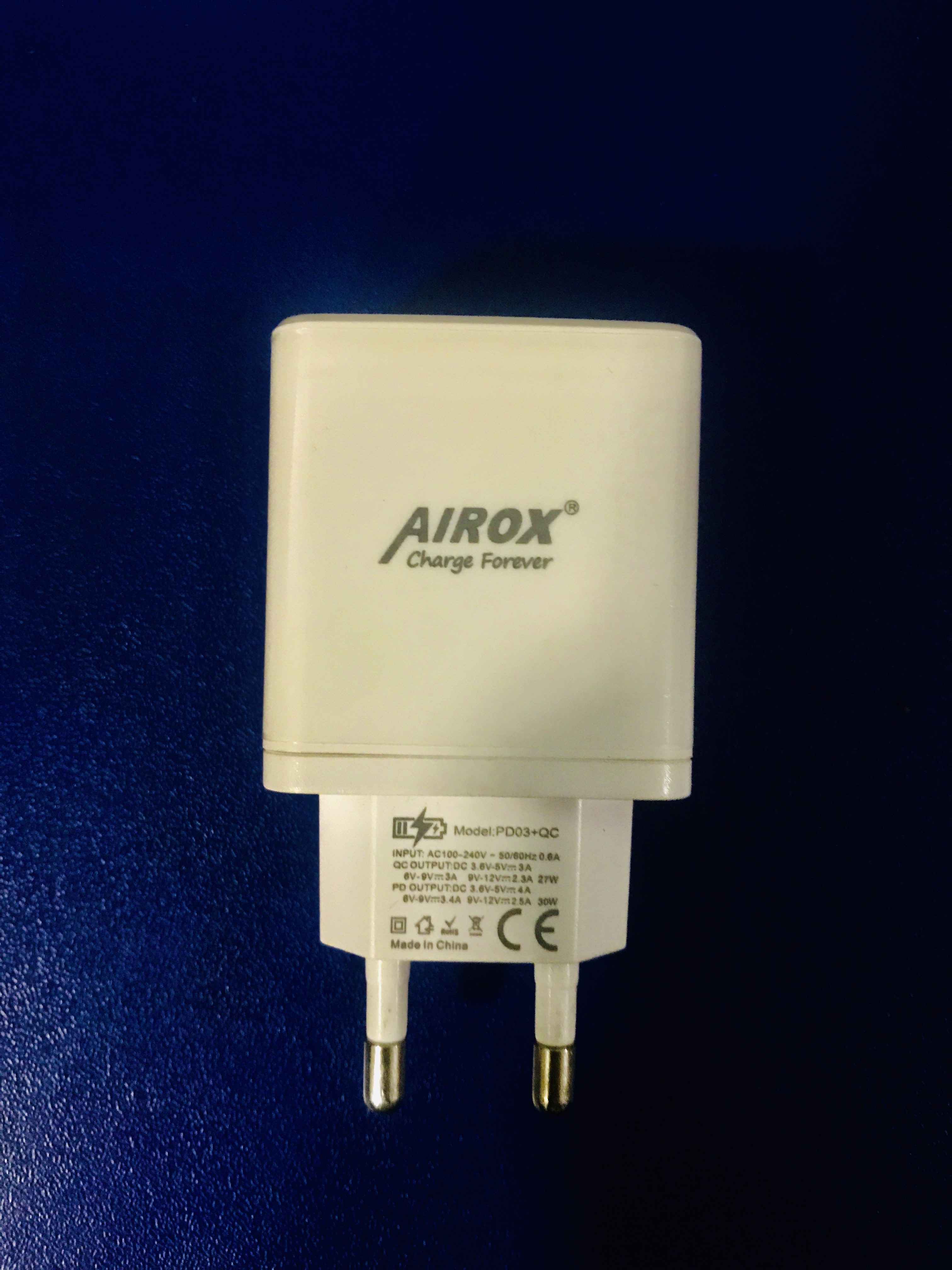 Airox PD03 Fast Charging 30 Watt PD Adapter QC Usb Port