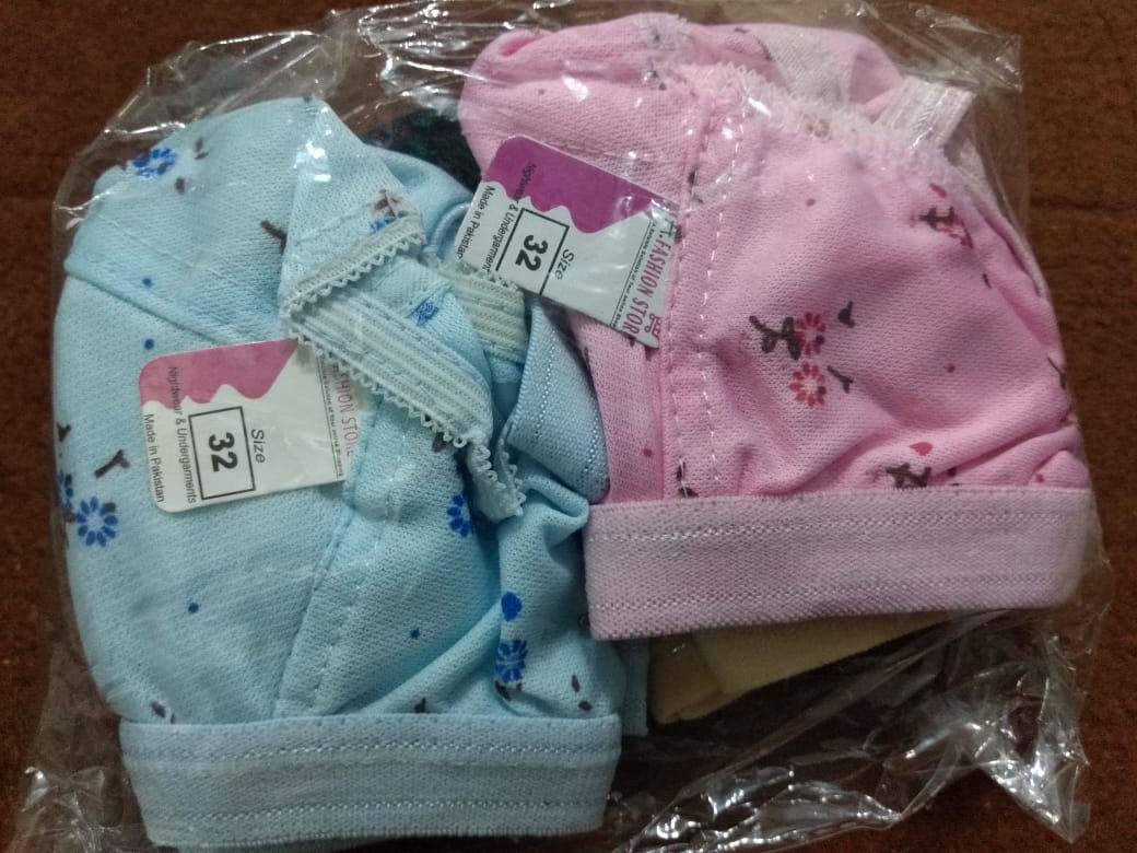Daraz Sales - Buy here:👇  Memon Online  Pack of 4 Women Ladies Girls Classy Multi colour Jersey Printed Bra Brief  Blouse Brazier Brassier Undergarments- Jersey Brazzer for Girls, Bras