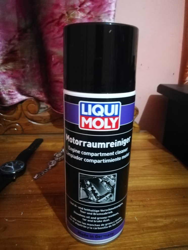 Liqui Moly Sri Lanka - Our Engine Compartment Cleaner gives engine  compartments a fresh new look, loosening oil residue, greasy soiling, tar  and brake dust. The Engine Compartment Cleaner offers impressive fast-action