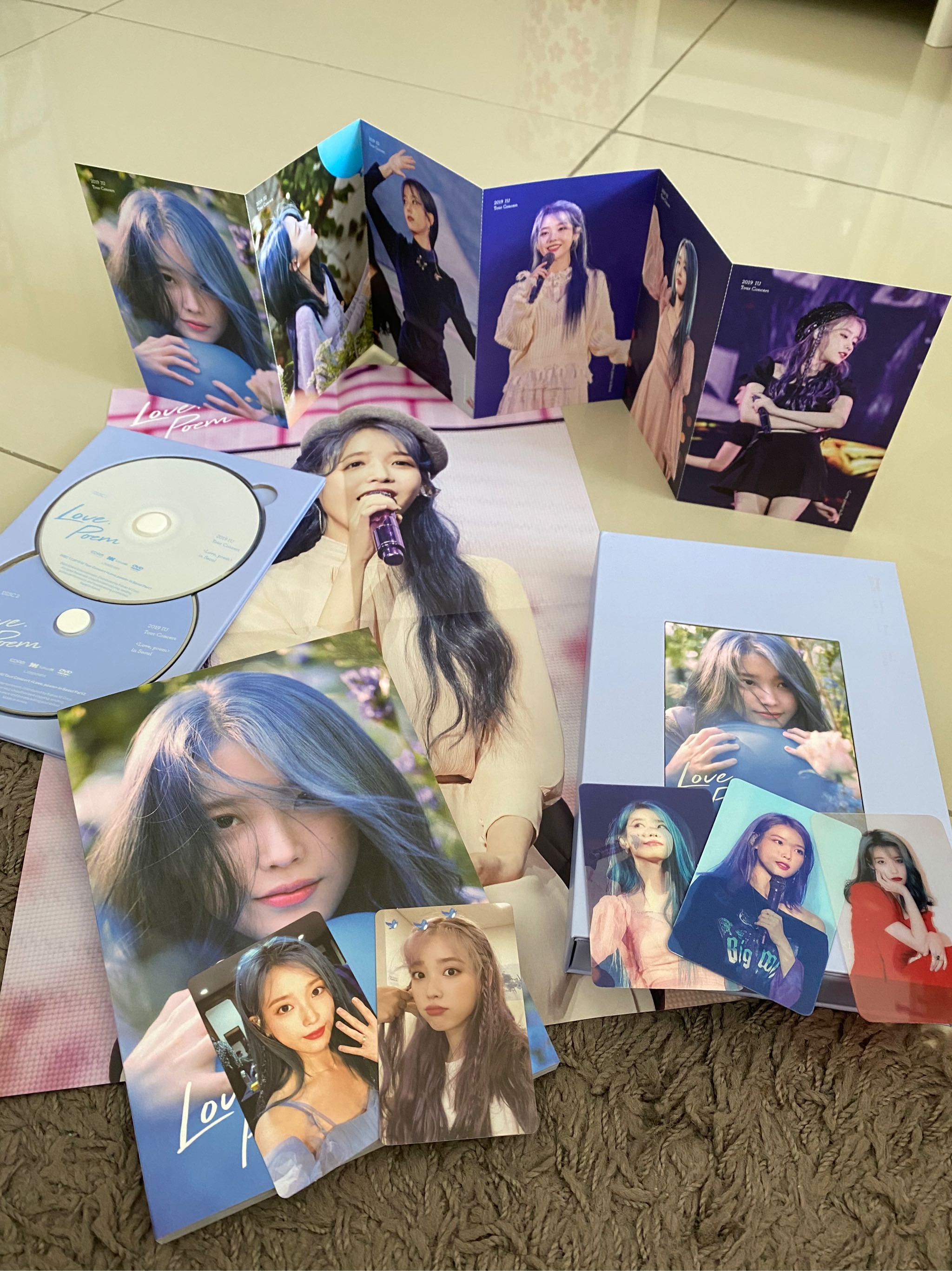IU 2019 TOUR CONCERT IN SEOUL DVD  新品未開封 IU - 2019 Tour Concert [ LOVEPOEM In SEOUL ] DVD Factory