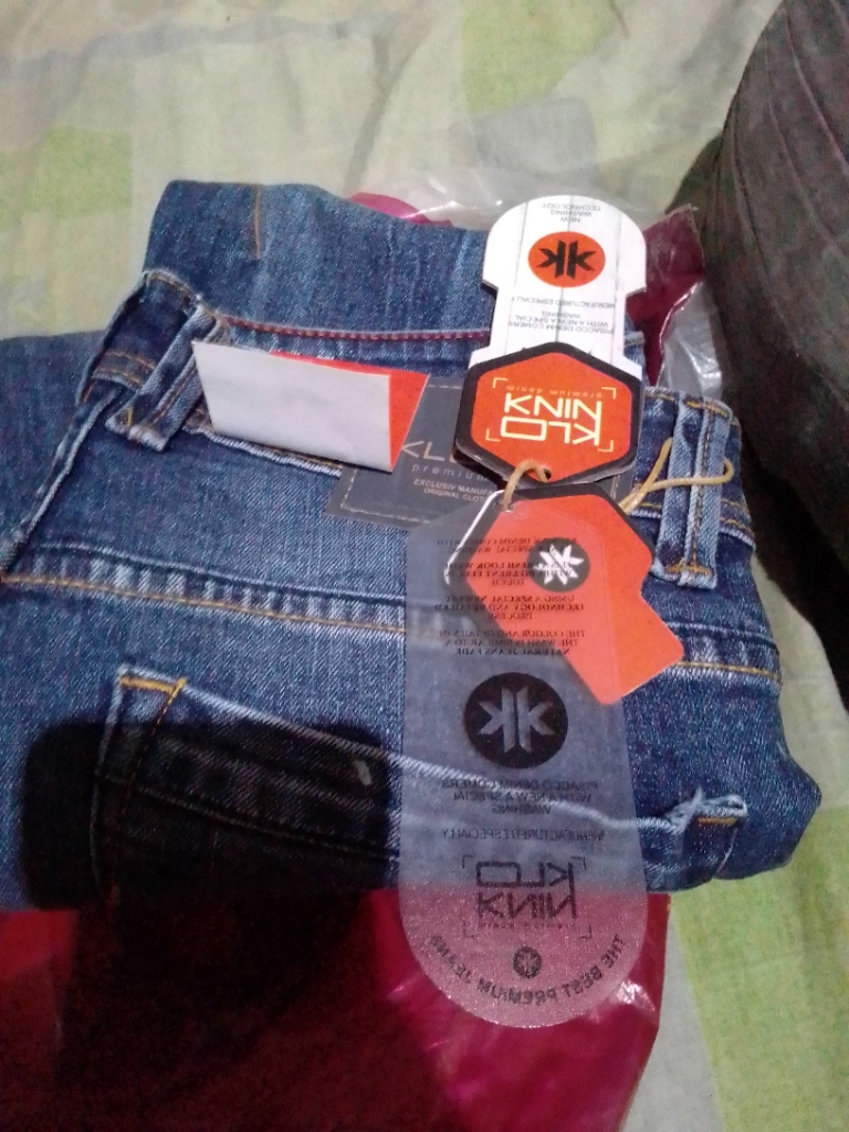 CELANA SOBEK JEANS PANJANG KLONINK 