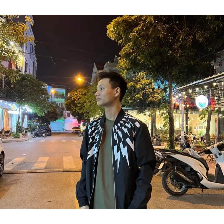 Quảng Đông C♢ÁoKhoác er Chất Gió 2 Lớp In Hình Tia Set_Áo Khoác Nam Cao Cấp Thời Trang Trẻ Cực Chất Phong Cách Boy Phố3/21