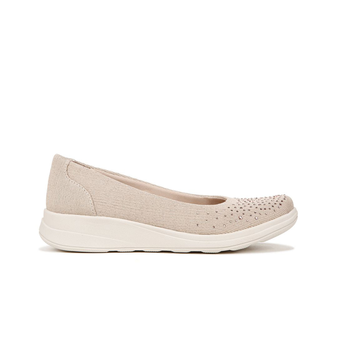 BZEES by NATURALIZER รองเท้ารุ่น 'Golden Bright' Slip On (NIS36) ราคา 2,712 บาท*ส่งฟรี