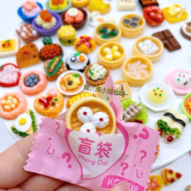 Set 20 Túi Mù Charm Thú Phát Sáng Charm Chai Nước Charm Đồ Ăn Charm Nhân Vật Popmart Charm Thú Nhiều Mẫu