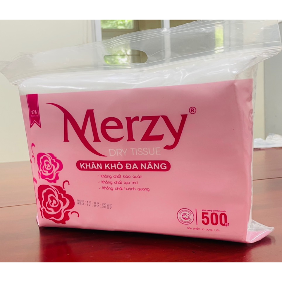 Khăn khô đa năng cho bé Merzy diệt khuẩn tia cực tím dùng thay khăn sữa