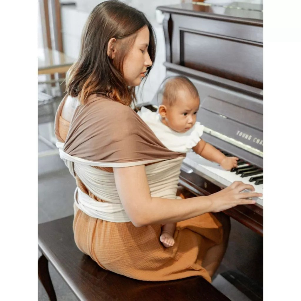 Mikhadou Stretchy Wrap - Gendongan Bayi M Shape Switch - Baby Carrier - Lavie Baby House