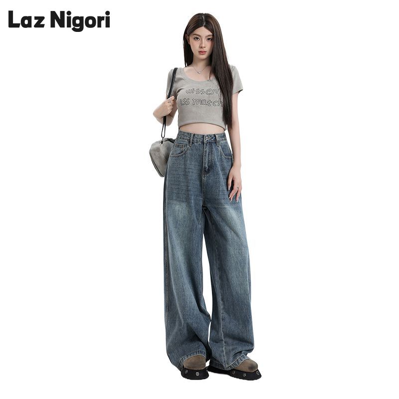 Laz Nigori High-Waist Wide-Leg Jeans with Water-Washed Effect and Zipper Closure ราคา 494 บาท*ส่งฟรี