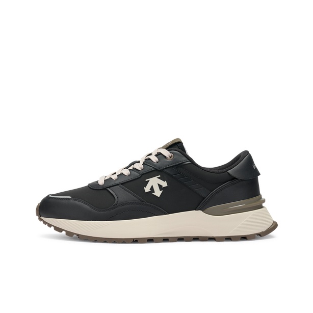 รองเท้าผ้าใบ รองเท้าลำลองผู้ชาย DESCENTE Chron น้ำหนักเบากีฬารองเท้าลำลองผู้ชาย D6491LSN21 ราคา 20,133 บาท*ส่งฟรี