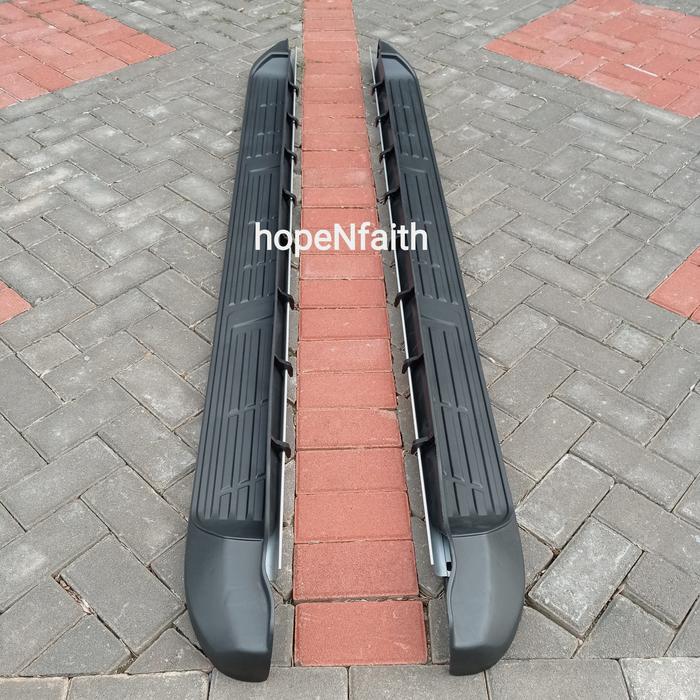 FOOTSTEP HILUX REVO/FOOT STEP HILUX REVO/PIJAKAN KAKI TOYOTA HILUX -ONTARGET STORE Giá 2,227,000 Đồng*Miễn phí vận chuyển