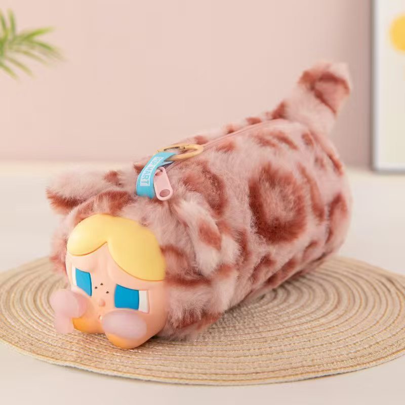[Penjual Lokal] Crybaby Wild But Cutie Anti Tempat Pensil/CRYBABY Ocelot Series Vinyl Plush Pencil Case Gift Cosmetic Bag Storage Bag Leopard Cat Plush Large Capacity Pen Pouch