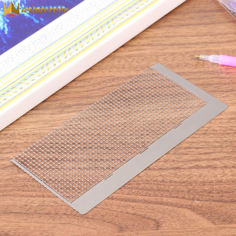 【HOT】5D Diamond Painting Ruler 1220 Holes Metal Diamond Painting Fix Tool 155x70mm Round Drill Adjustment Fix Tool Practical for DIY Diamond Painting Kits ราคา 138 บาท*ส่งฟรี