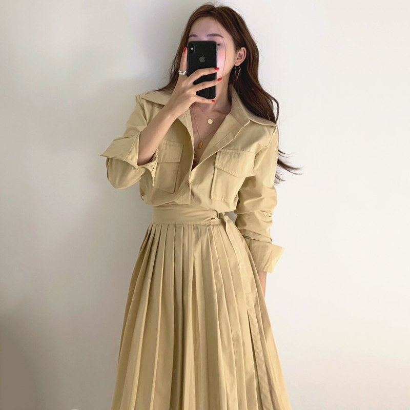 Hàn Quốc Chic Ánh Sáng Phong Cách Cổ Bẻ Khuy Một Hàng Tôn Dáng Bên Dây Quai Bó Eo Dài Tay Trang Phục Công Sở Xếp Li Đầm Nữ
