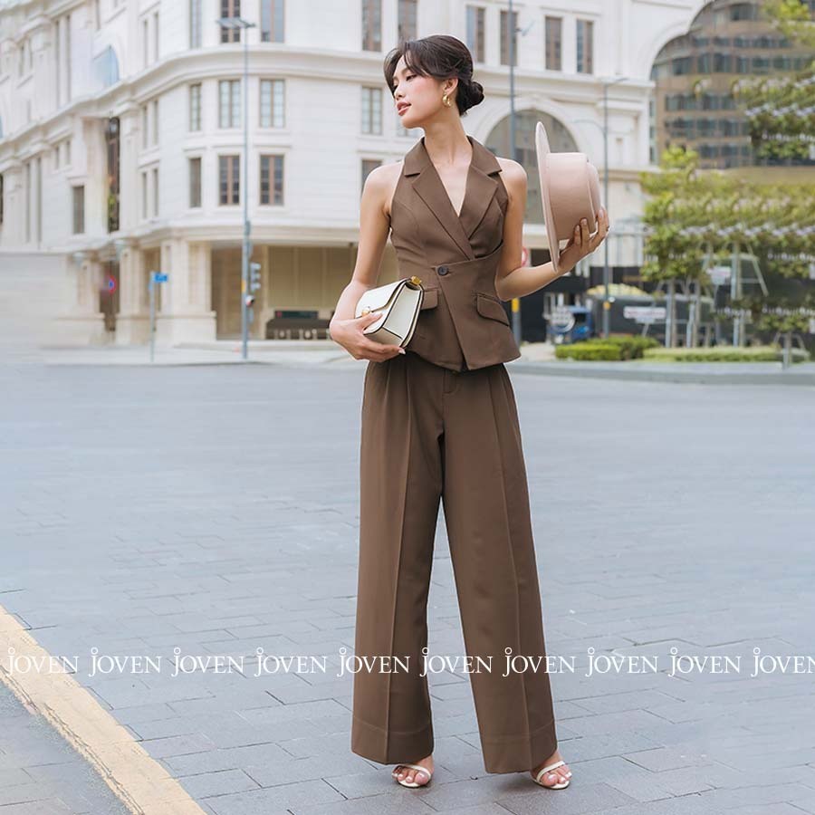 Set vest cổ yếm Joven 2 màu kem, nâu tây