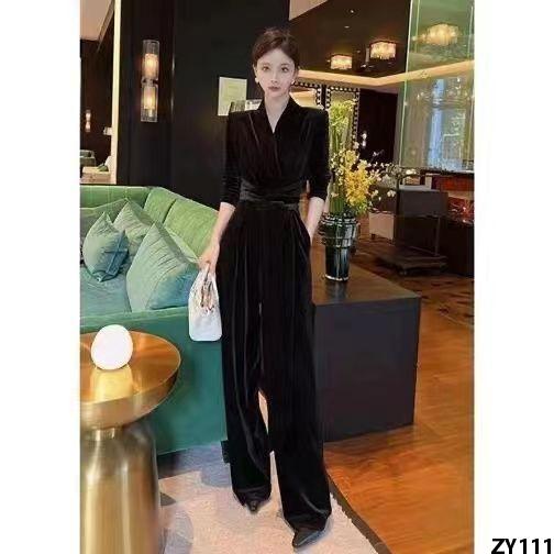 Cổ Áo Liền Thân V Bộ Thắt Lưng Cao Nhung Vàng Mỏng Liền Thân Quần Khí Chất Trẻ Trung Quần Kiểu Dáng Mẫu Mới Xuân Thu Dài Tay